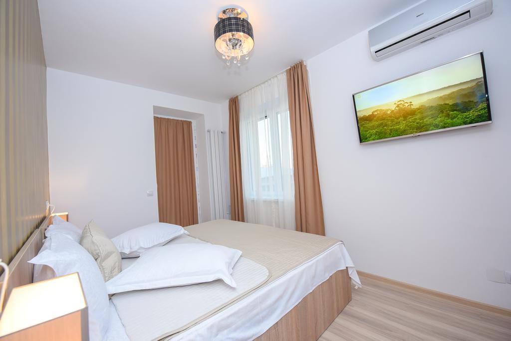 Tower By Grand Accommodation Bukares Bagian luar foto